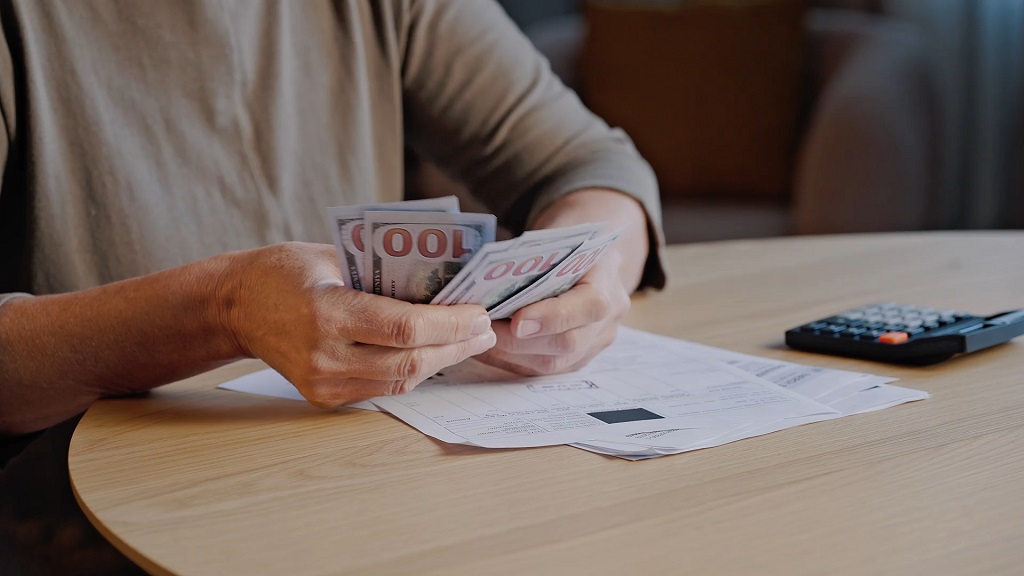 Managing bills and budgeting can look very different depending on regional average salaries